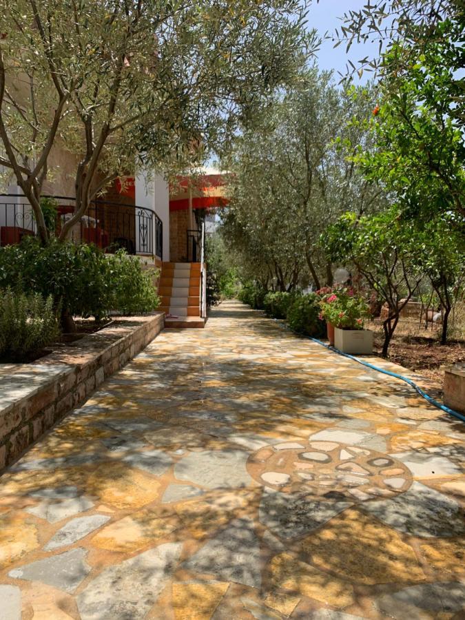 Hillside Apartments Ksamil Esterno foto